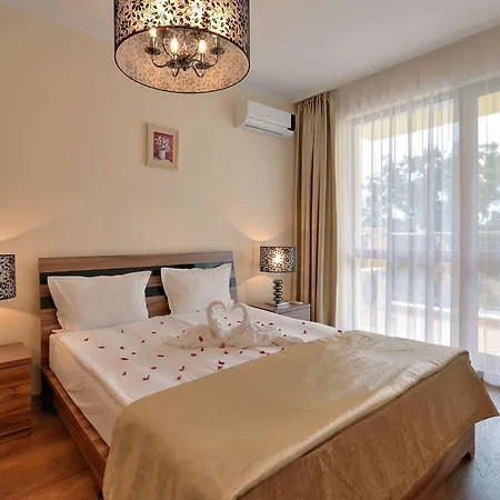 아파트호텔 골든 라인 골든샌드