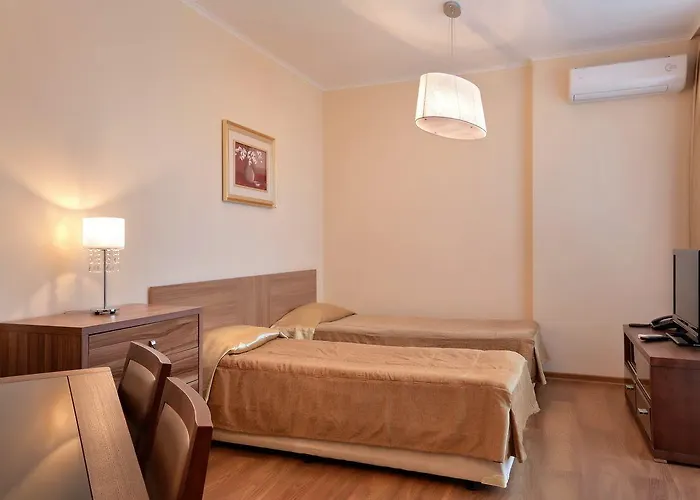 Golden Line Aparthotel