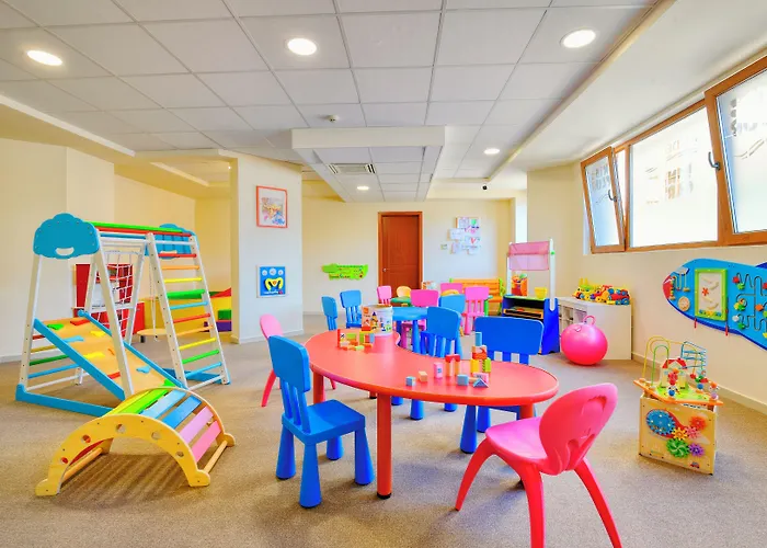 Golden Line Golden Sands