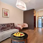 Apart-hotel Golden Line 4*