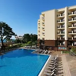 Aparthotel Golden Line