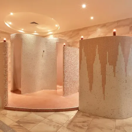 Hotel de apartamente Golden Line 4*