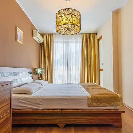 Hotel de apartamente Golden Line 4*