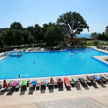 Golden Line 4* Altın Kumlar
