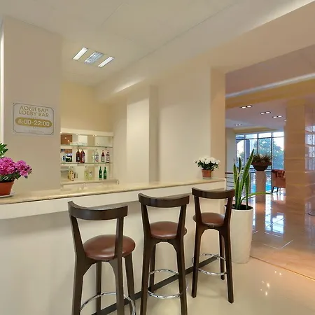 Golden Line Aparthotel