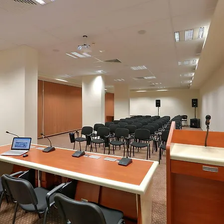 Hotel de apartamente Golden Line 4*