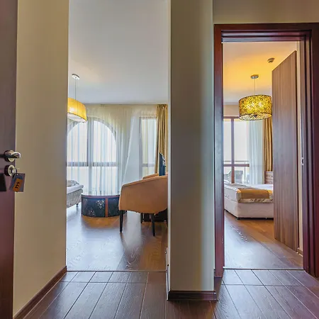 Golden Line Apart Otel
