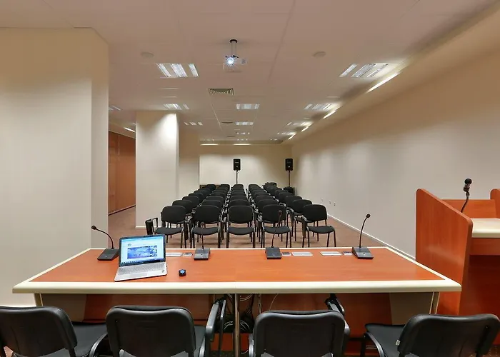 Golden Line Aparthotel 4*